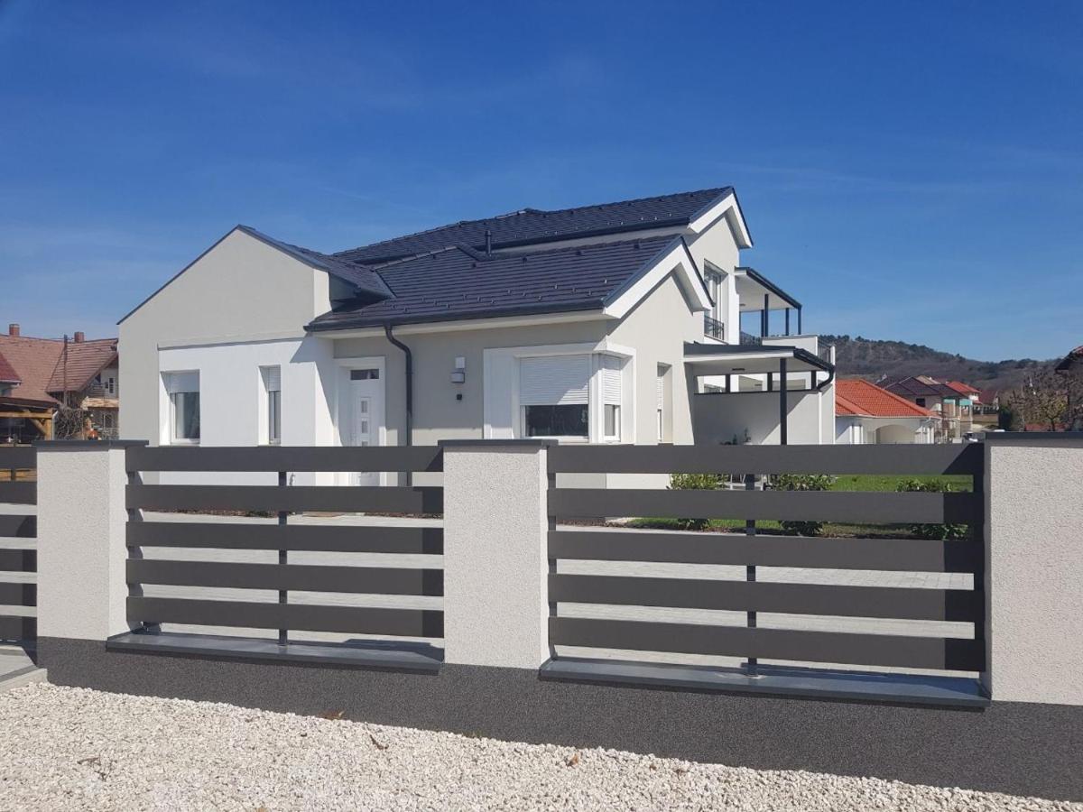 Margareta Home Gyenesdiás Εξωτερικό φωτογραφία